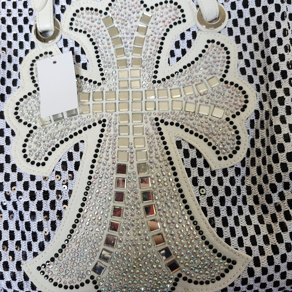 NWT Black And White Rhinestone Embellished Bling Cross Applique Tote Bag - Picture 3 of 9